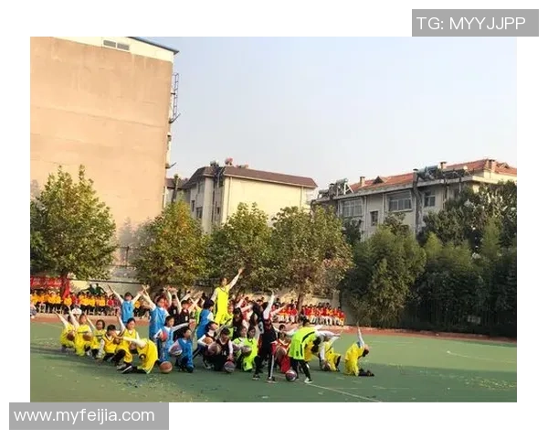 二中足球操：激发青春活力的校园运动新风尚与团队精神的完美结合